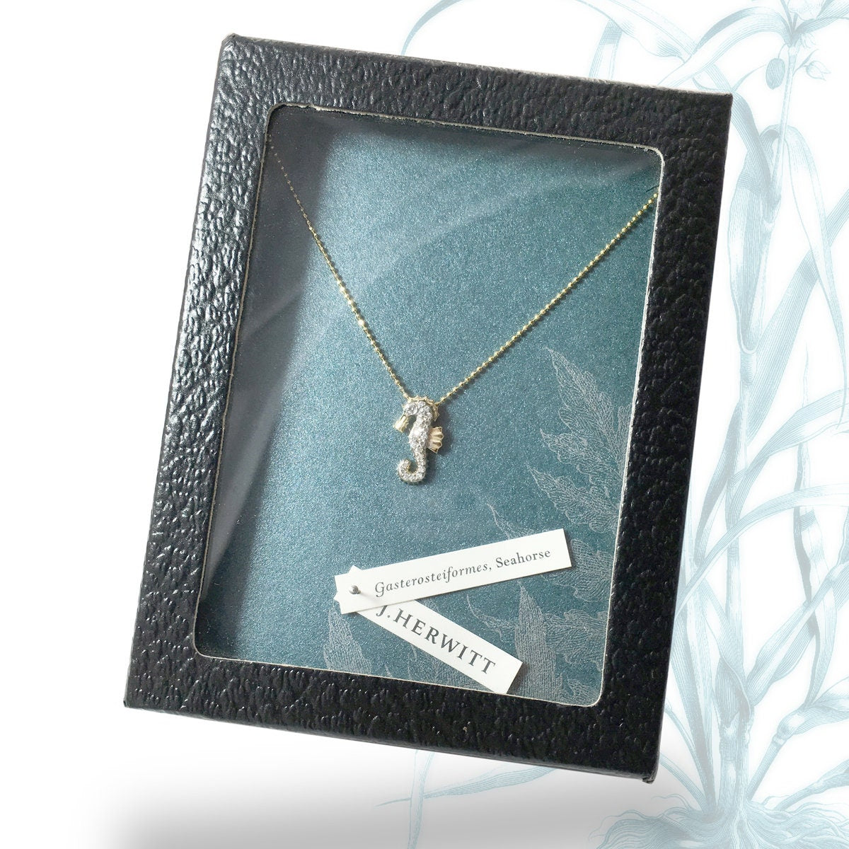 Jherwitt Seahorse Pendant in 14k Gold with Diamonds, small Necklaces & Pendants My Store